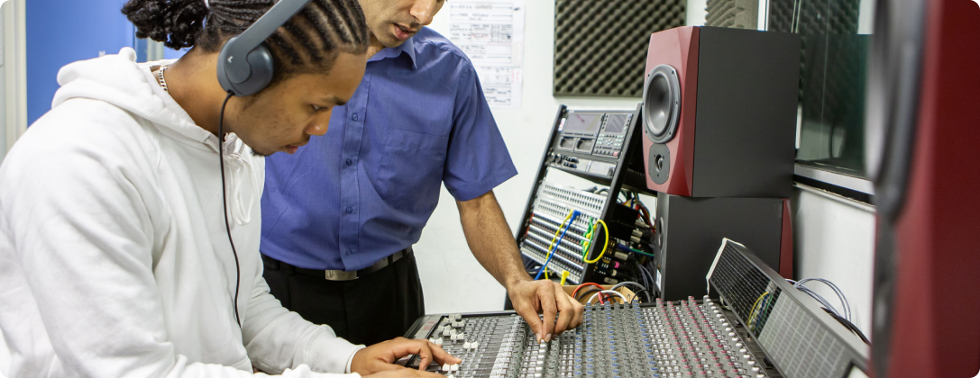 Choosing the Best Music School